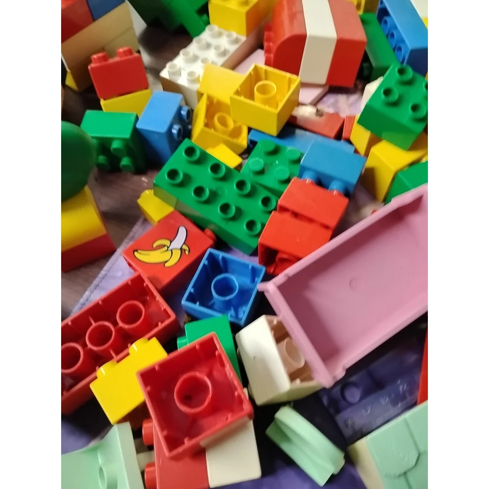 Duplo different sets
